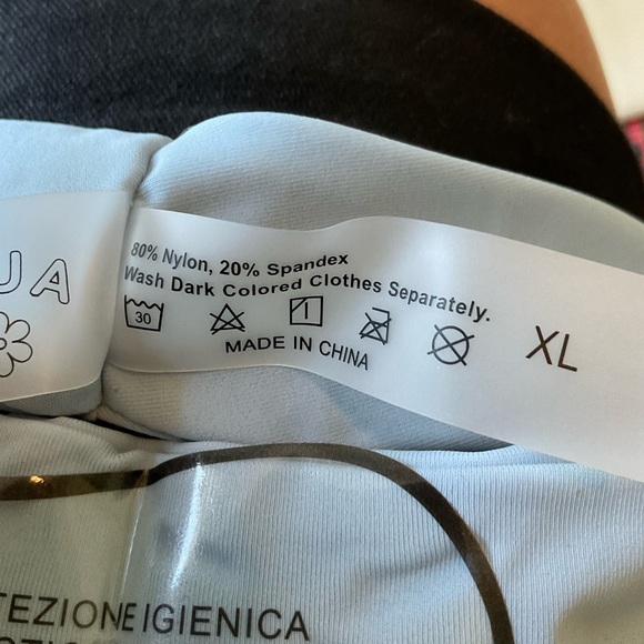 Aurelle Tahiti Swimsuit - Picture 8 of 11